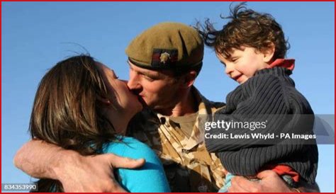 Wayne Hennessey family: wife, children, parents, siblings